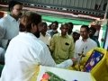 జ్యోతి-ప్రజ్వలన-చేస్తున్న-శ్రీ-అహమద్-ఆలీషా-గారు