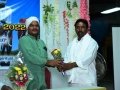 శ్రీ నందెల ఏడుకొండలు గార్కి పుష్ప కుచ్చాని అందిస్తున్న పీఠం  రైతు సోదరులు