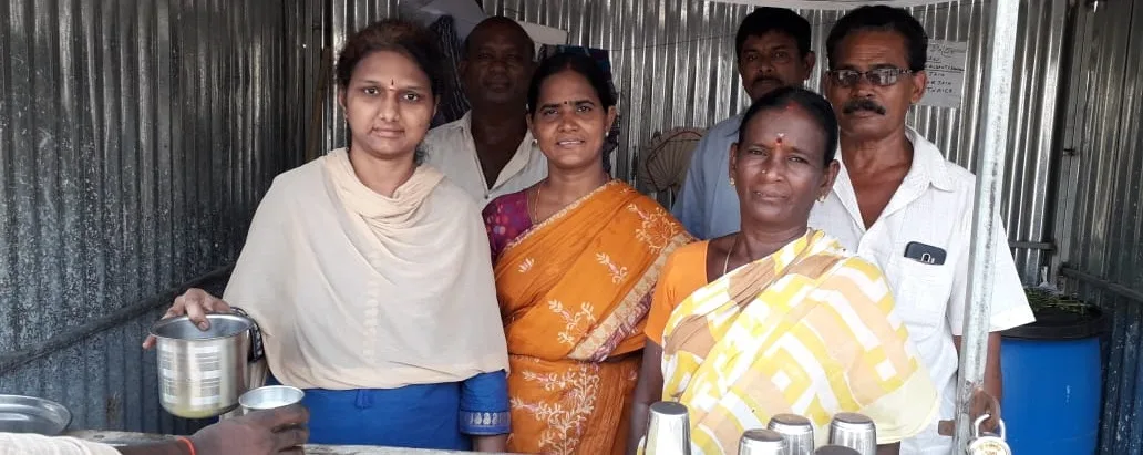 31 మే 2019 న “ఉమర్ అలీషా రూరల్ డెవలప్మెంట్ ట్రస్ట్” వారు కాకినాడ బోట్ క్లబ్ వద్ద  చలివేంద్రమును ఏర్పాటు చేసినారు.