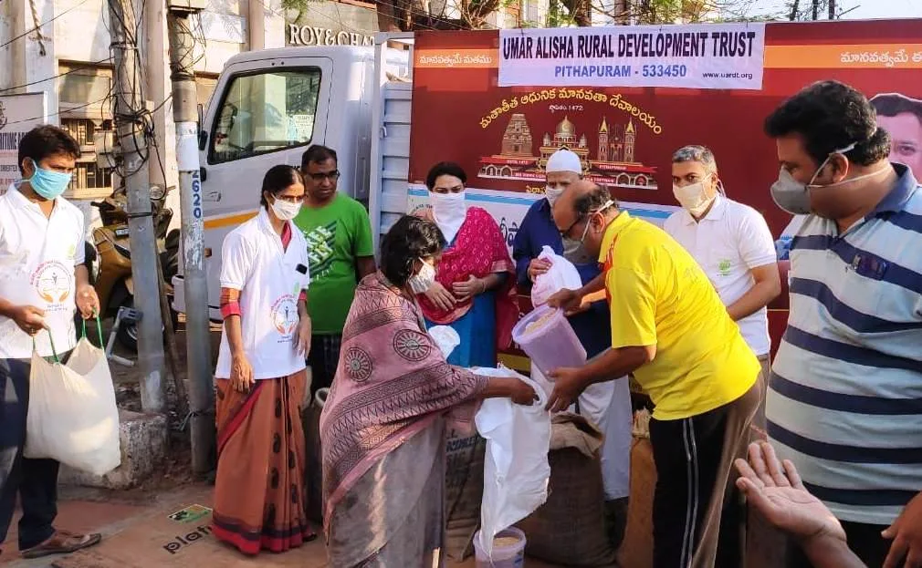 UARDT distributed free Rice and Wheat to poor at Visakhapatnam on 13-May-2020