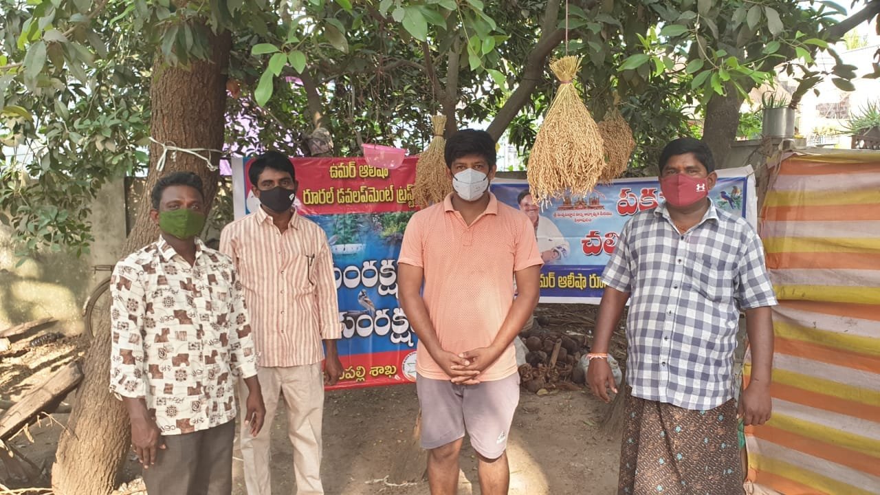Bird Chalivendram at Valluripalli and Darsiparru on 27-May-2021