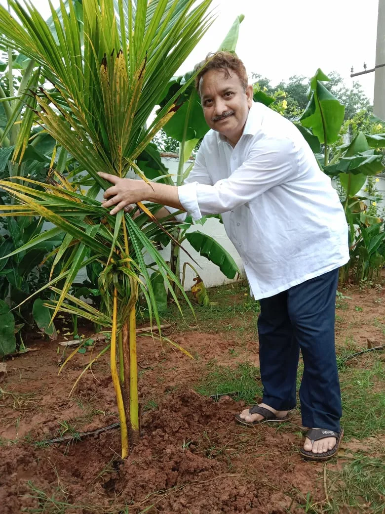 పరబ్రహ్మ శ్రీ మొహిద్దిన్ బాద్షా స్వామి వారి 88 వ జయంతి ఉత్సవ శుభాకాంక్షలు