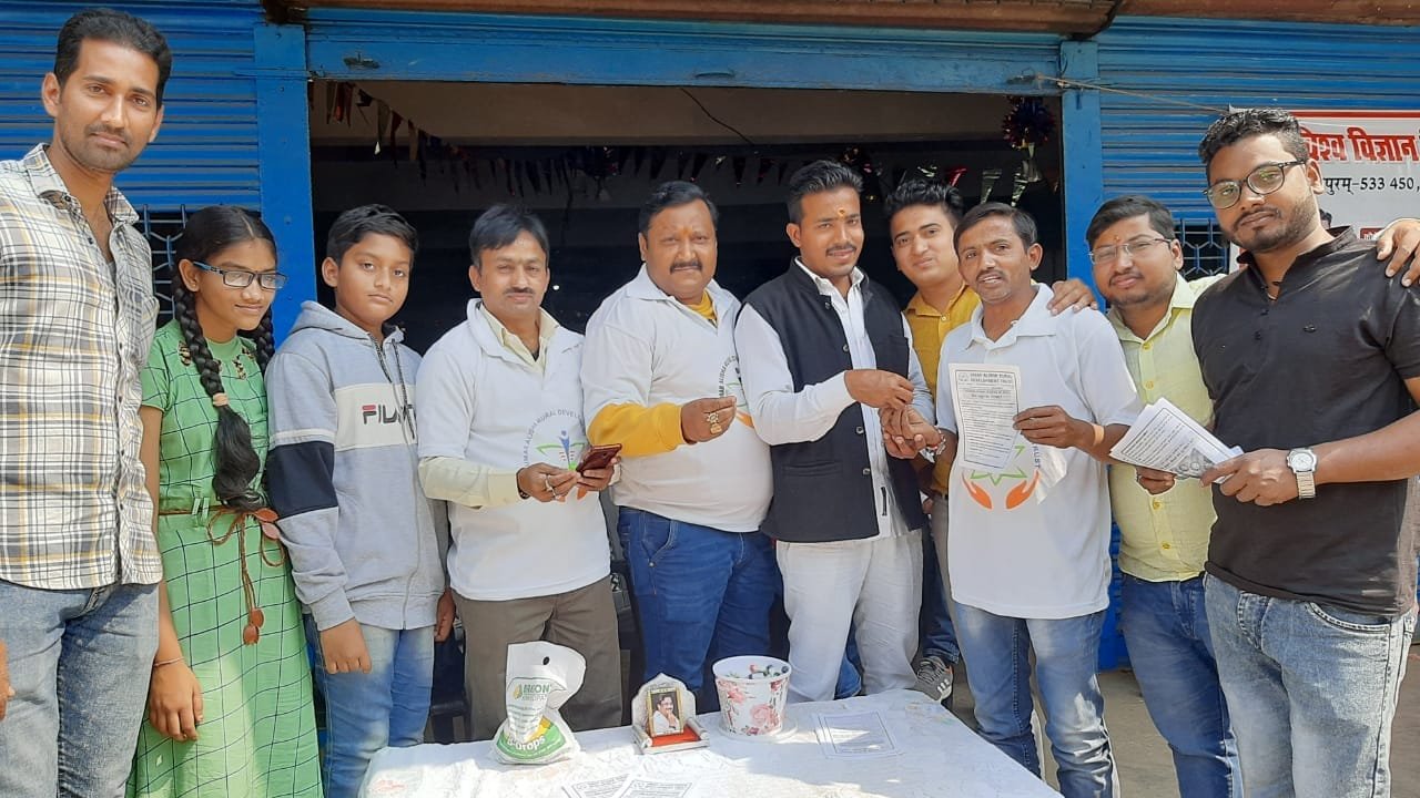 Coronavirus preventive medicine distributed by UARDT at Mirzapur Chowk, Gorakhpur on 01-March-2020