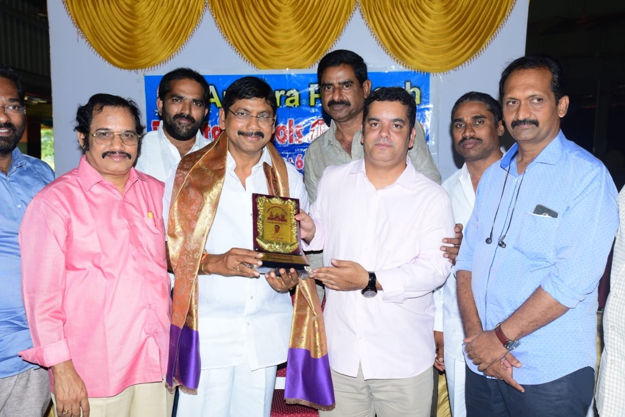 Andhra Pradesh Private Schools Association  – Dr. Umar Alisha Public School, School correspondent Hussain Shah